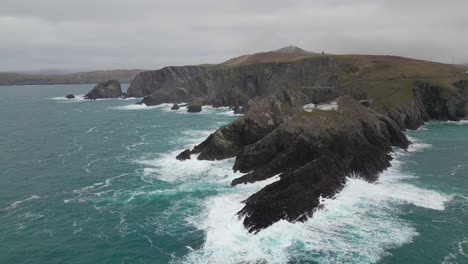 Stunning-view-from-Mizen-Head-Signal-Station---Cinematic-4K