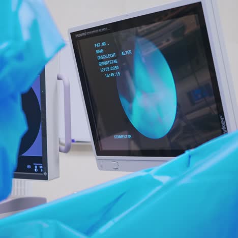 surgery in operation room