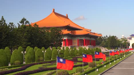 taiwanese flags waving at chiang kai shek memorial hall in taipei