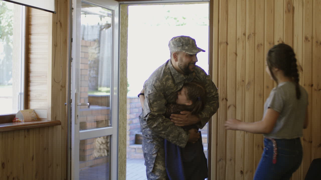 Family Welcoming Home Soldier