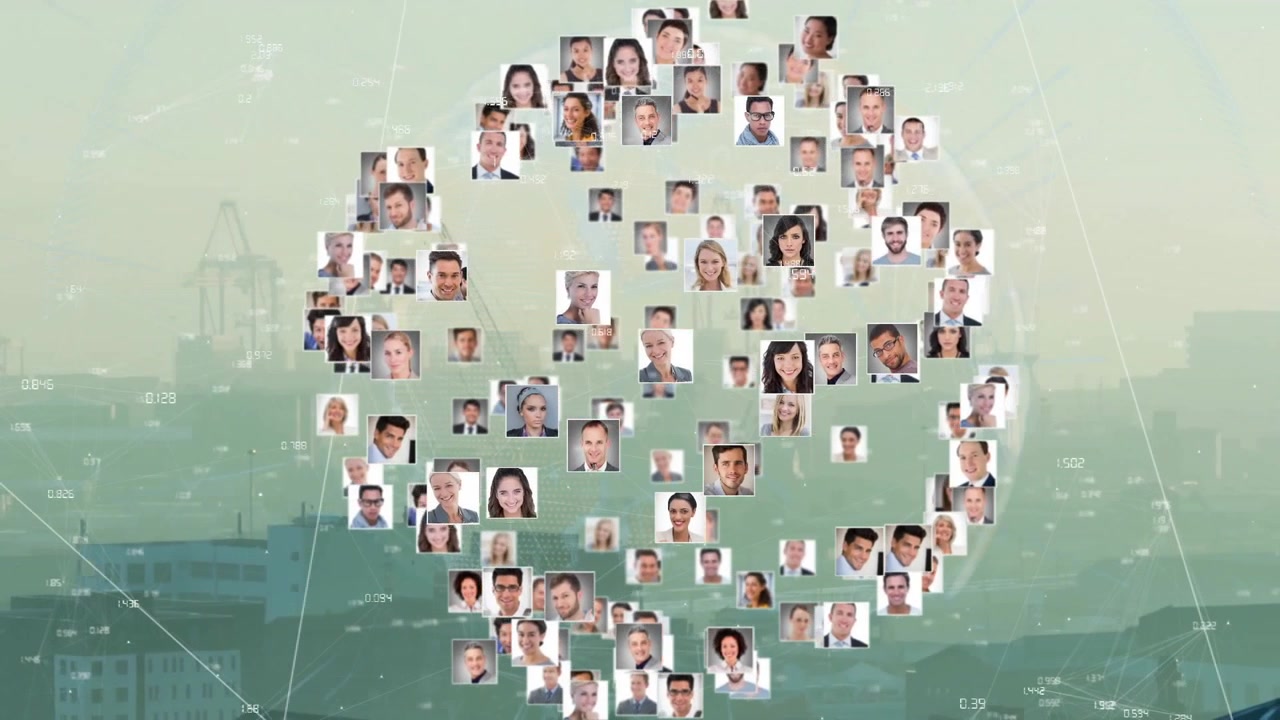 Kugel mit Kopfportrait beginnt auszublenden, fragmentiert und setzt sich wieder zusammen für eine Illustration eines technischen Netzwerks.
