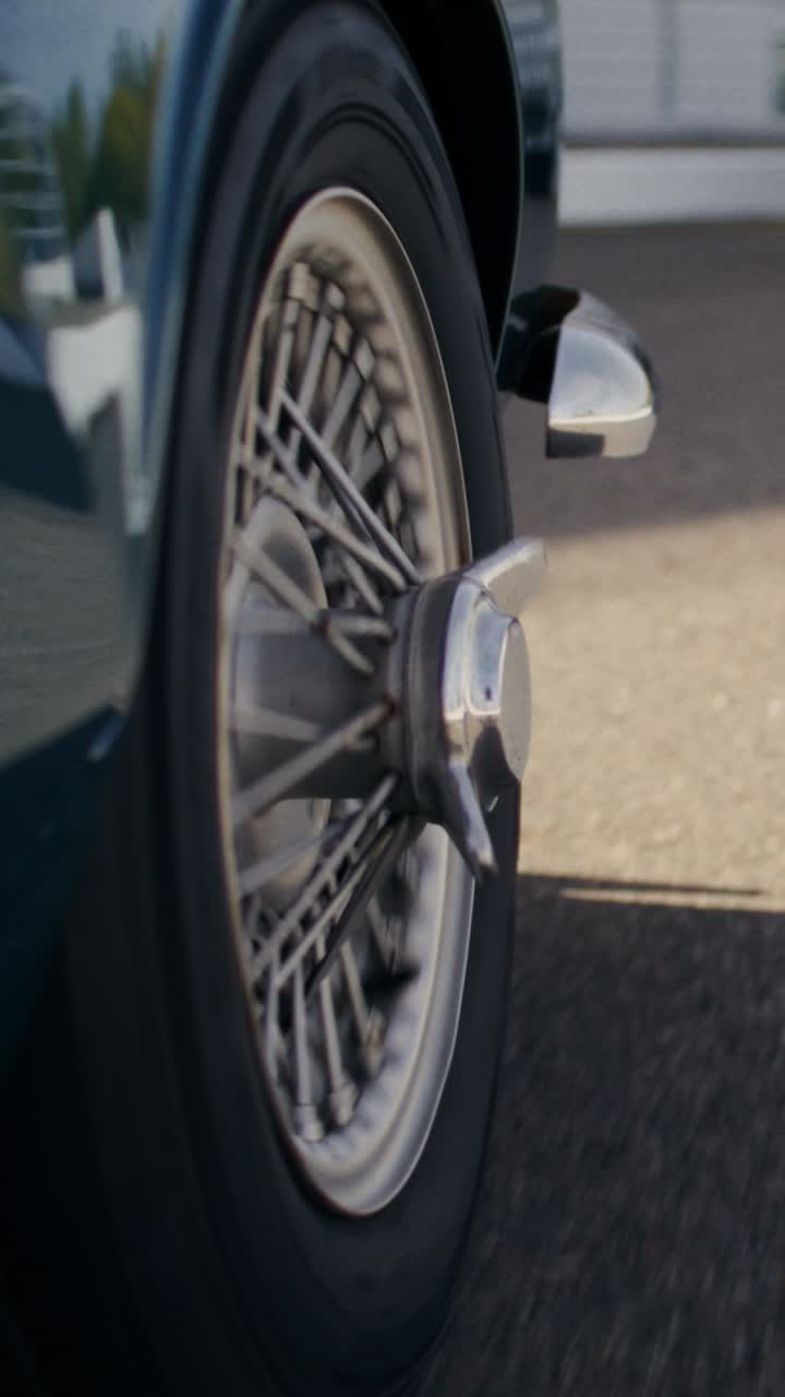 Close-up of a classic car wheel