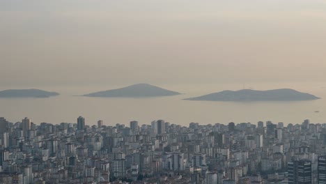 섬 들 을 가진 이스탄불 도시 풍경