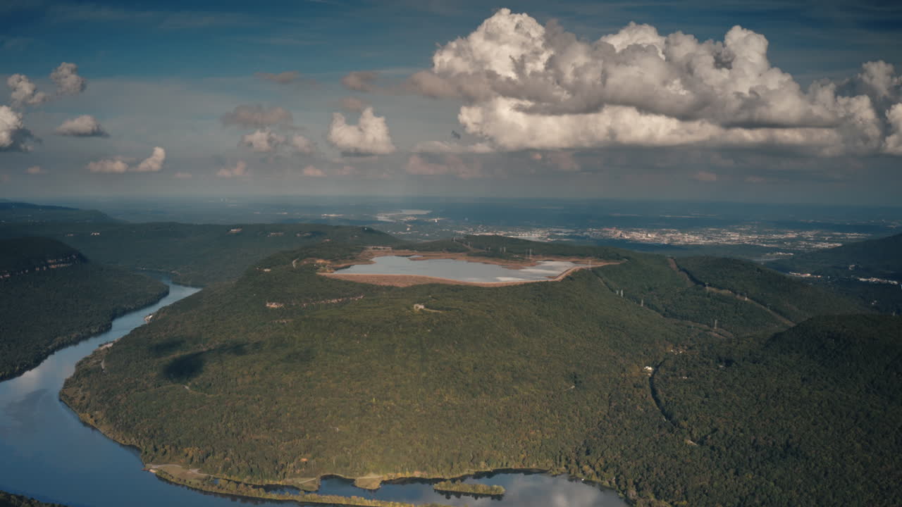 너구리 산과 테네시 강 협곡의 공중 초경