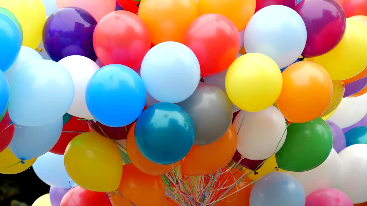 globos de helio de colores