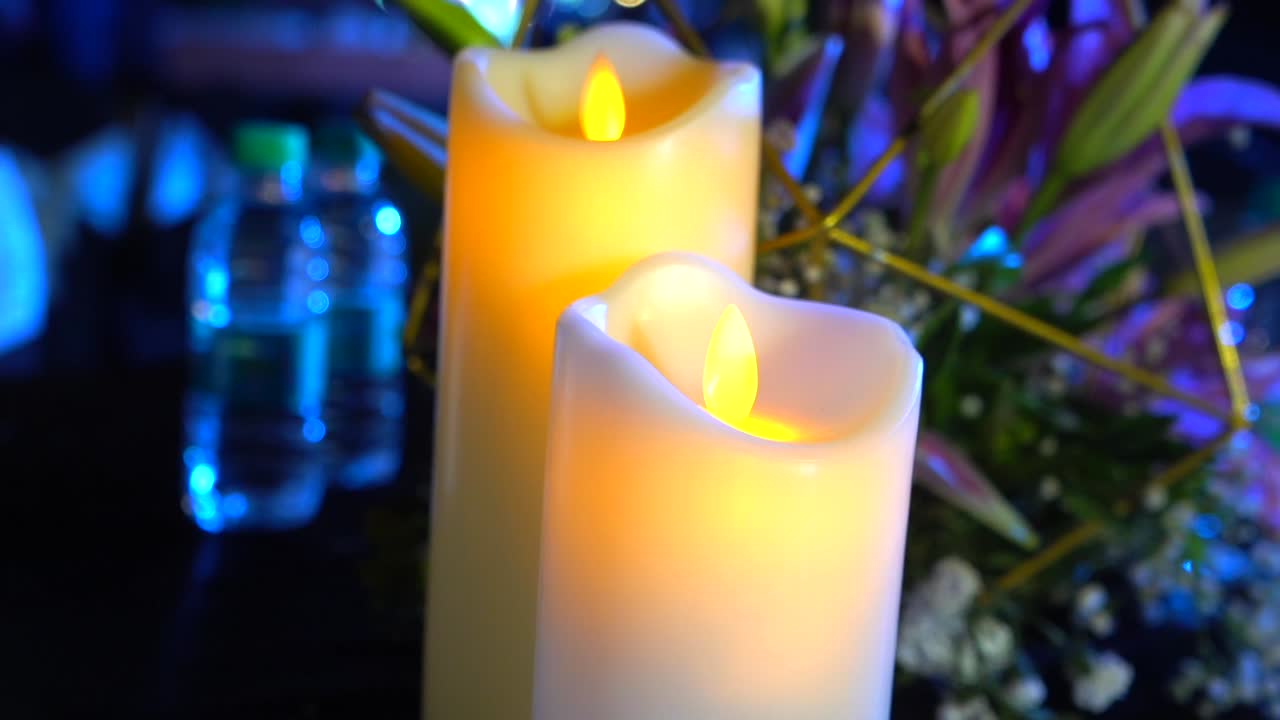 velas joya en la vista de cerca de la mesa