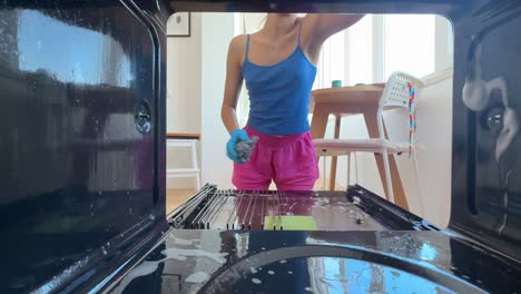 cleaning oven