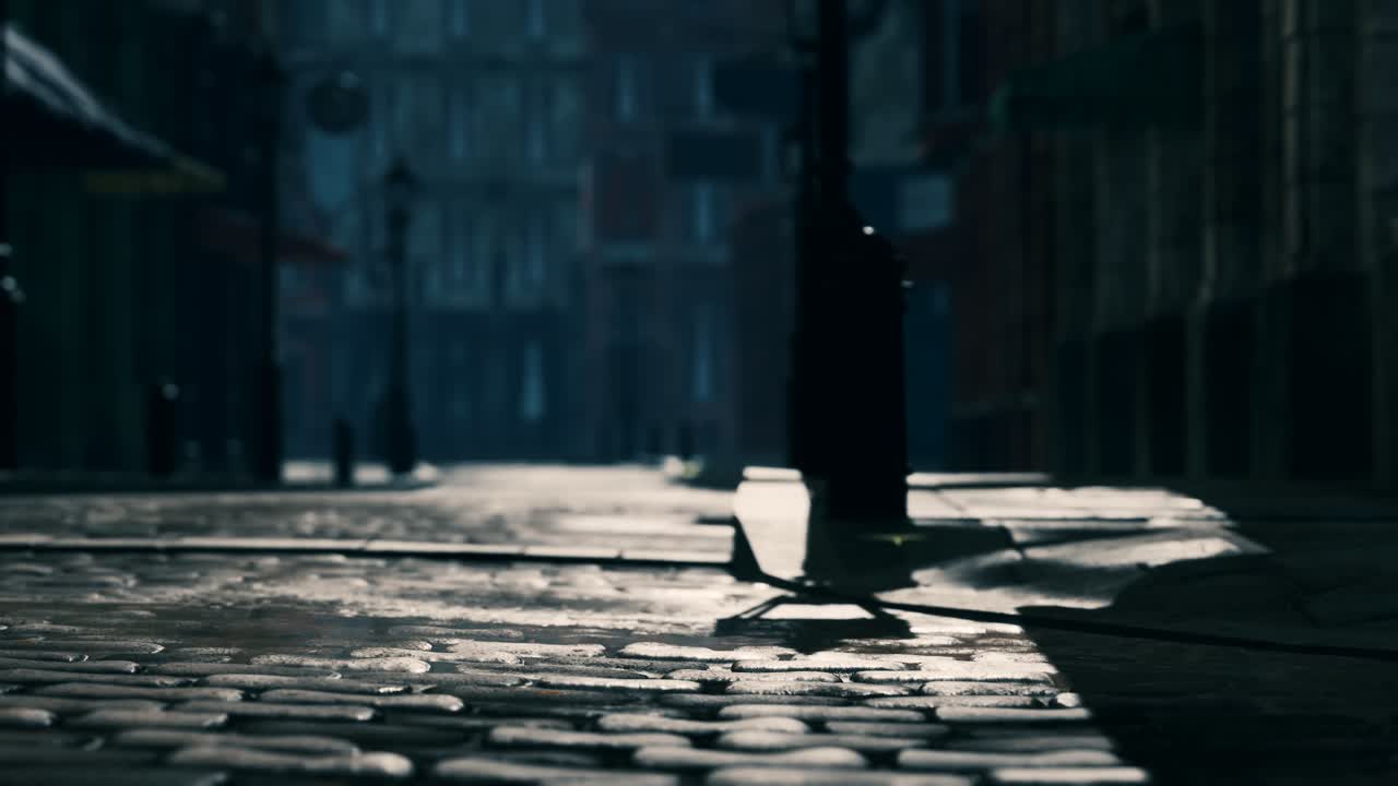 런던의 평소 바쁜 인기 있는 거리는 코로나19 코로나바이러스 기간 동안  ⁇  비어 있습니다.