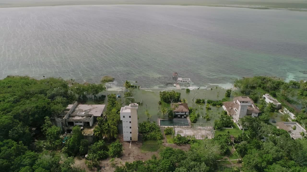 lake resort alojamiento en tulum tropical, méxico, antena