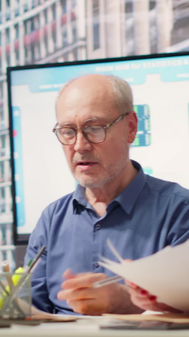 Vertical Video Senior couple receiving tailored financial advice on retirement planning