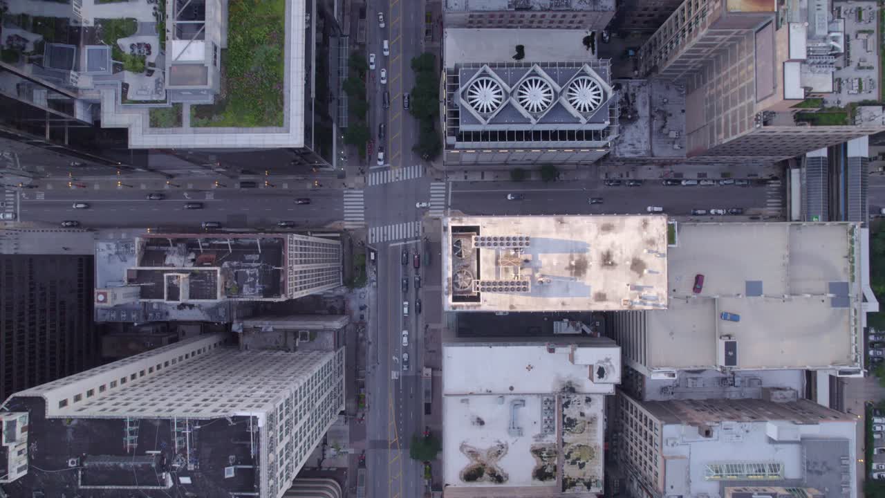 Discover the beauty of Chicago's lakeshore and skyline with breathtaking drone visuals.