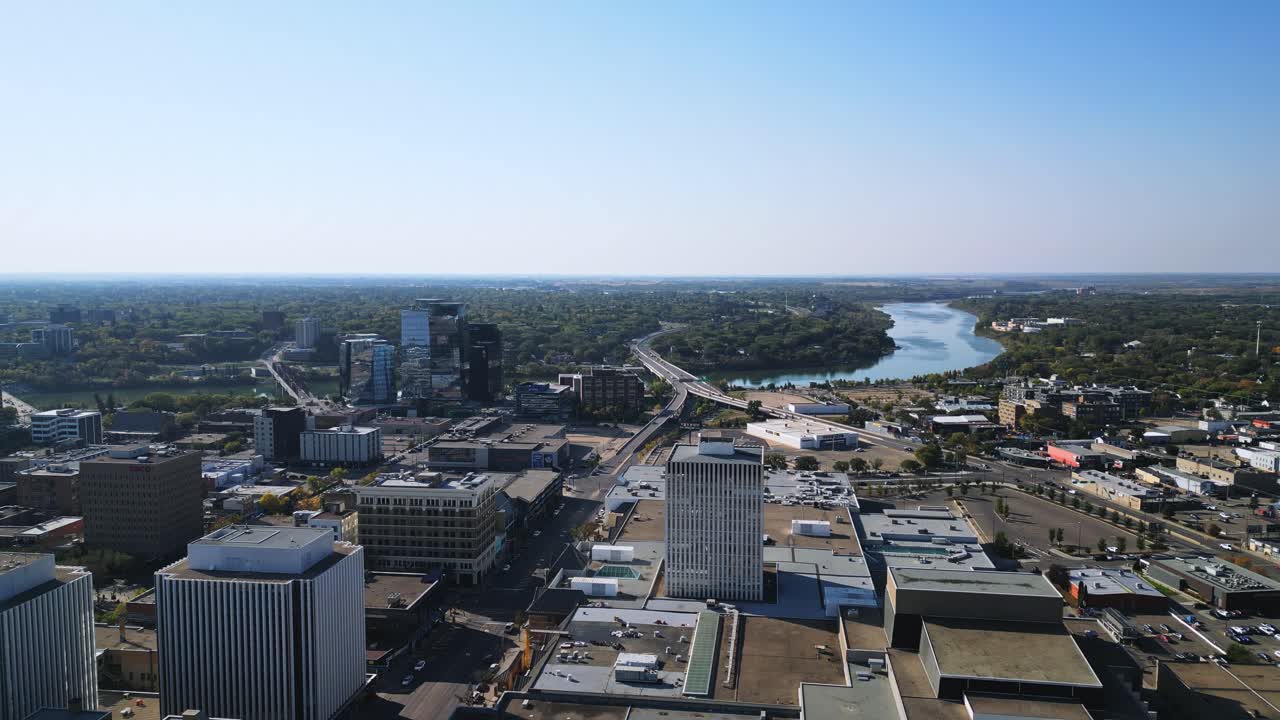 Aerial view shows South Saskatchewan River flowing through Saskatoon in fall