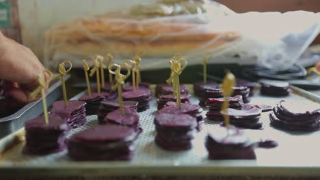 Making-treats-made-of-think-layers-of-fresh-cocoa-harvested-from-organic-farms-in-the-Amazon-rainforest