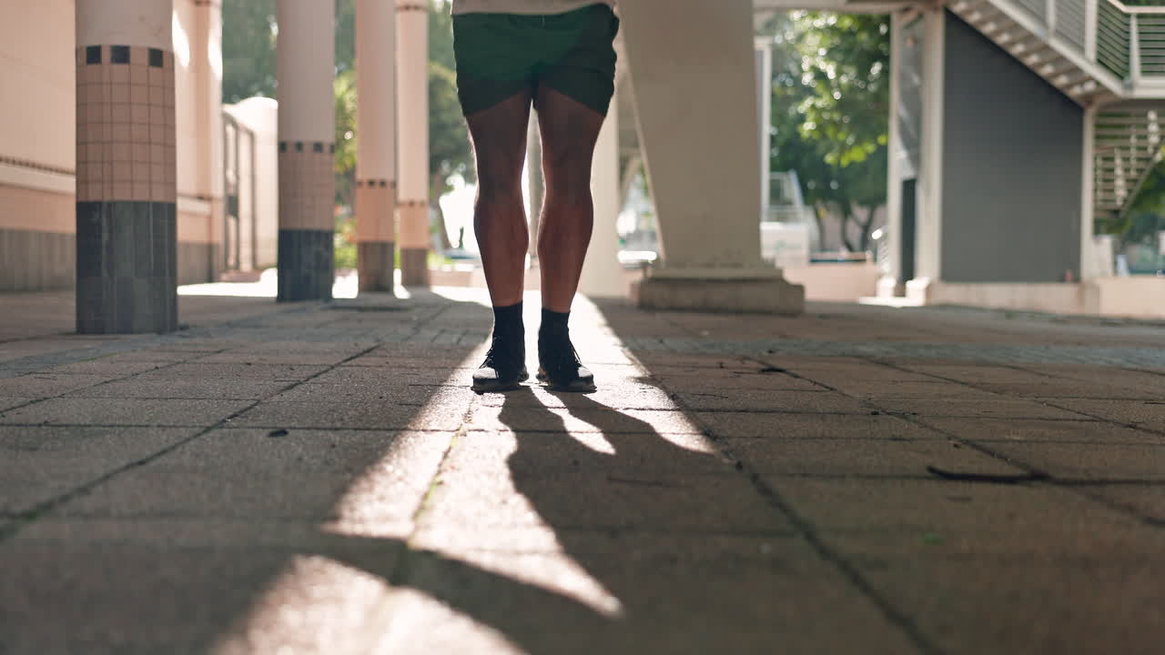 saltar, acondicionamiento físico y pies saltar con cuerda