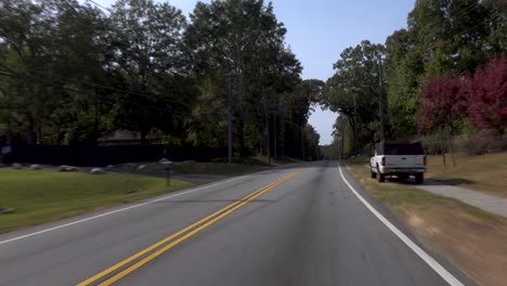 Südwesten,-Atlanta,-Hintere-Straße,-Bäume,-Lange-Straße,-Mittag,-Fahren,-Fahren,-Landschaft,-Kreuzfahrt