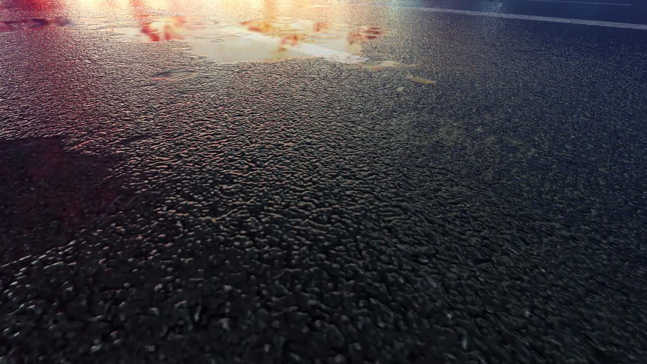 3d 강우가 밤에 도로를 때리는 - 4k 현실적인 비 입자 (loopable) - 교통과 함께 다채로운 거리에서 비가 오는 날 - 밤에 은 도로 - 비가 내리는 낮은 각도  - 도로에 비와 반사 - loopable 움직이는 이미지 - 은하