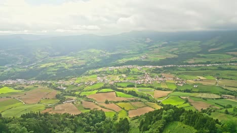 Aerial-panoramic-view-from-Pico-dos-Bodes-Viewpoint-to-stunning-natural-landscape,-Azores