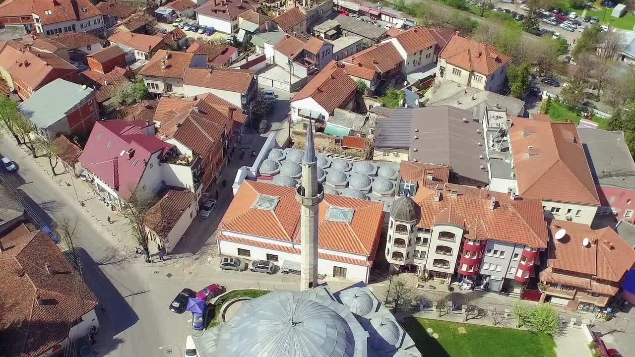 sahat kulla prishtine 및 제국 모스크, 코소보의 항공 보기