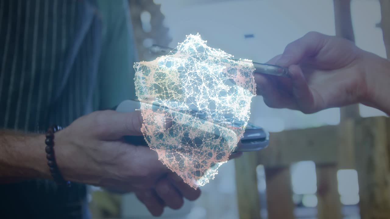 animación de la red de conexiones con escudo de seguridad sobre las personas que utilizan el terminal de pago