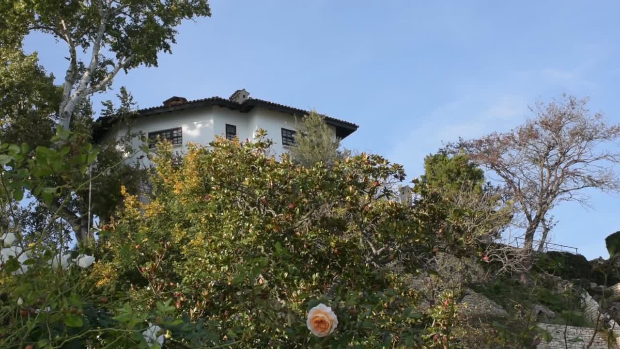 발칙 궁전, 루마니아 여왕의 메리 여름 별장 발칙 불가리아