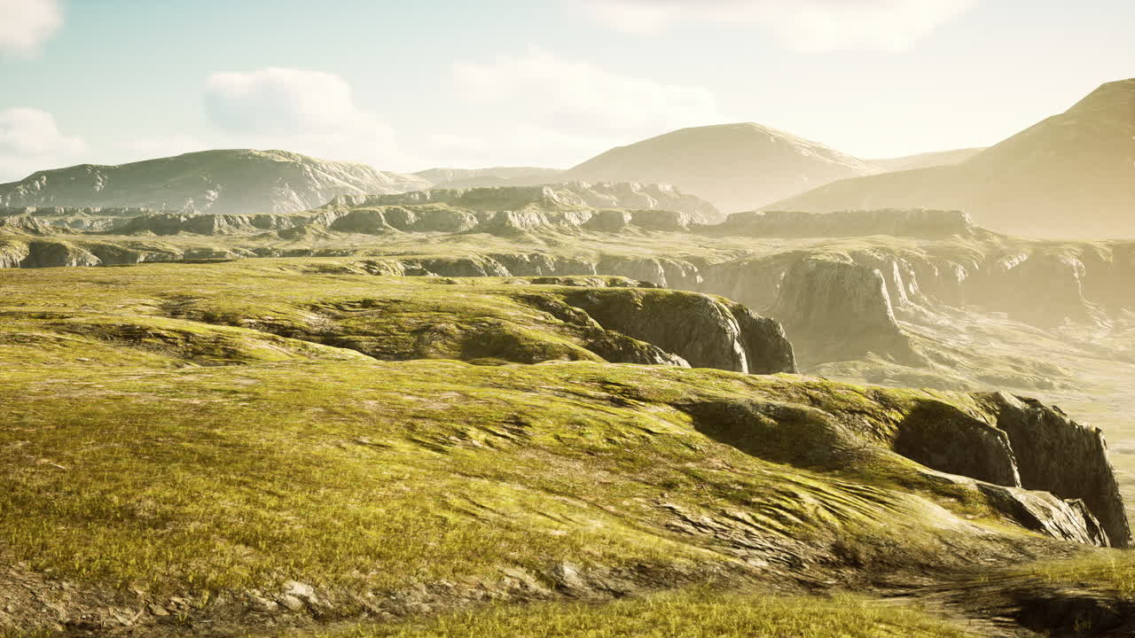 paisaje montañoso con hierba seca en afganistán