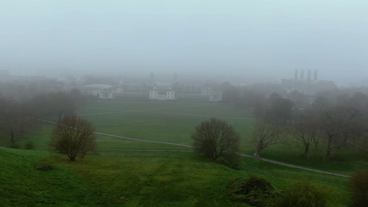 런던의 아름다운 건물의 공중 촬영