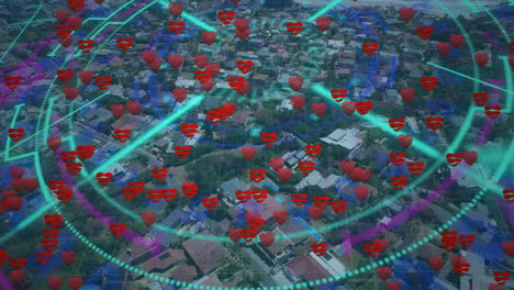 Animation-Von-Herzen,-Die-über-Der-Datenverarbeitung-Und-Dem-Stadtbild-Schweben