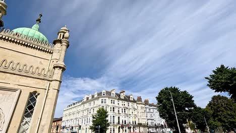 brighton’s royal pavilion and surrounding buildings