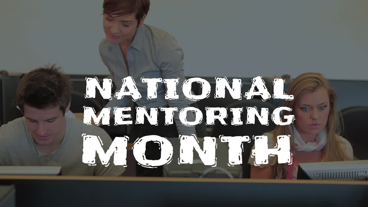 Animazione del testo del Mese Nazionale del Mentoring su un'insegnante sorridente con studenti