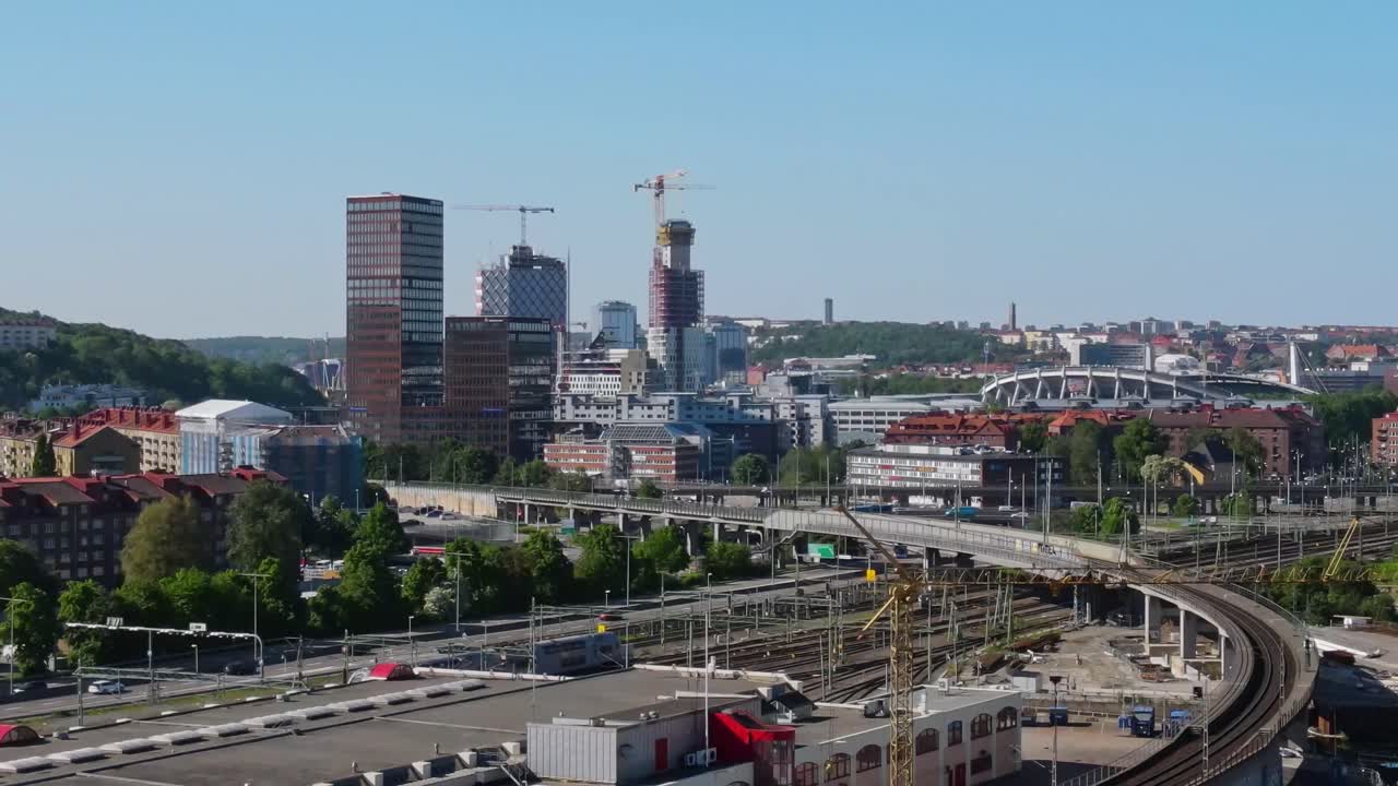 vista aérea del paisaje de la ciudad en el distrito de garda de marieholm, suecia