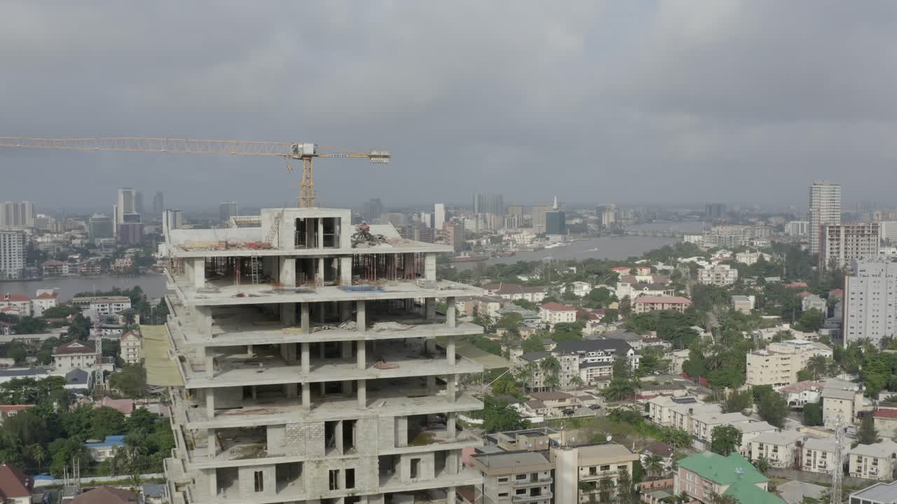edificio construcción nigeria drone 03
