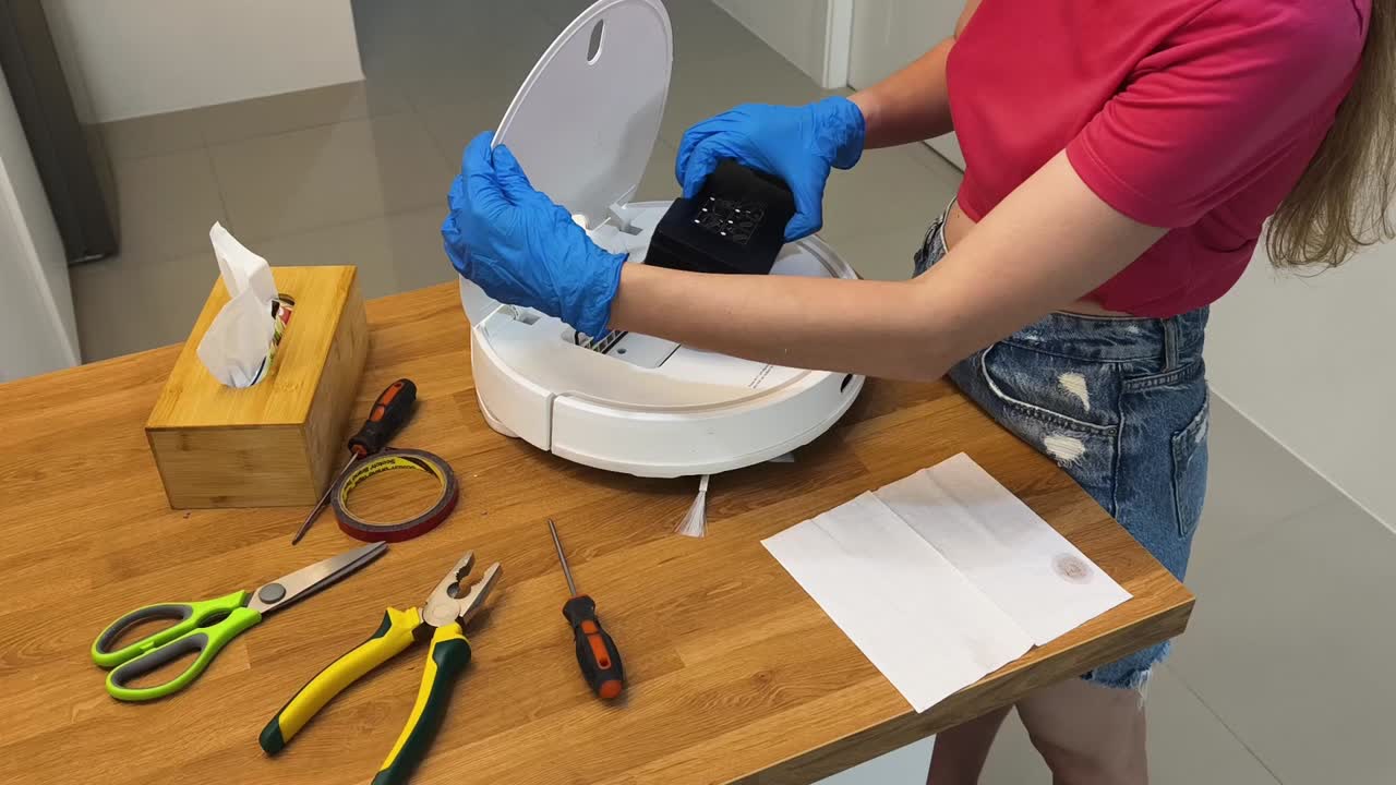 Robot Vacuum Cleaner Maintenance