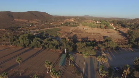 Día-Soleado-En-Rancho-Tecate-Baja-California