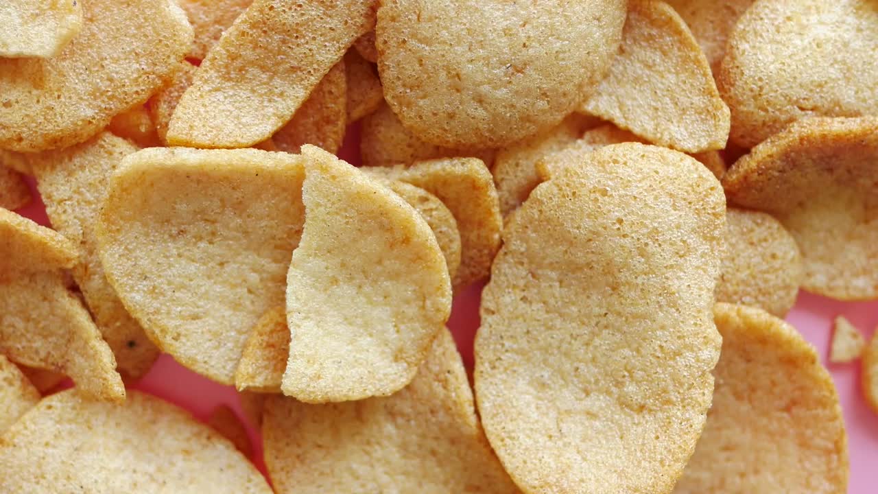 Crispy Fish Crackers
