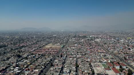 sobrevolando la zona norte de la ciudad de mexico, area metropolitana norte, estado de mexico, naim texcoco