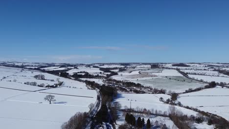 Drohne-Zurückziehen-County-Durham-Landschaft-Winter-Schnee-Auf-Den-Hügeln-2