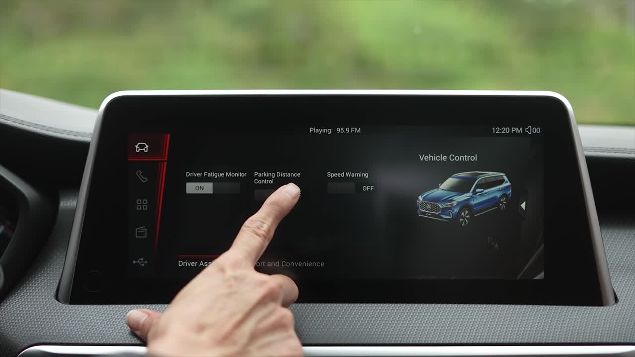 maxus d90, pantalla táctil de coche moderno, pantalla táctil de coche moderno