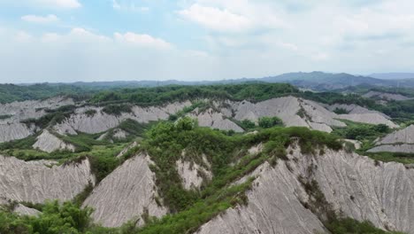 Panoramablick-Auf-Die-Berühmte-Tianliao-Mondwelt-In-Taiwan-An-Sonnigen-Tagen,-Asien