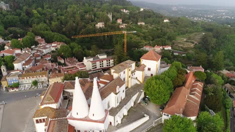 Histórico-Palacio-De-Sintra-En-Portugal-Vista-Aérea