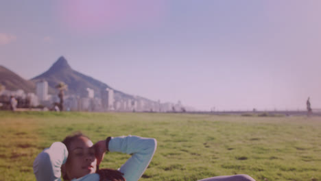 animación de puntos de luz sobre mujer biracial haciendo ejercicio en el parque