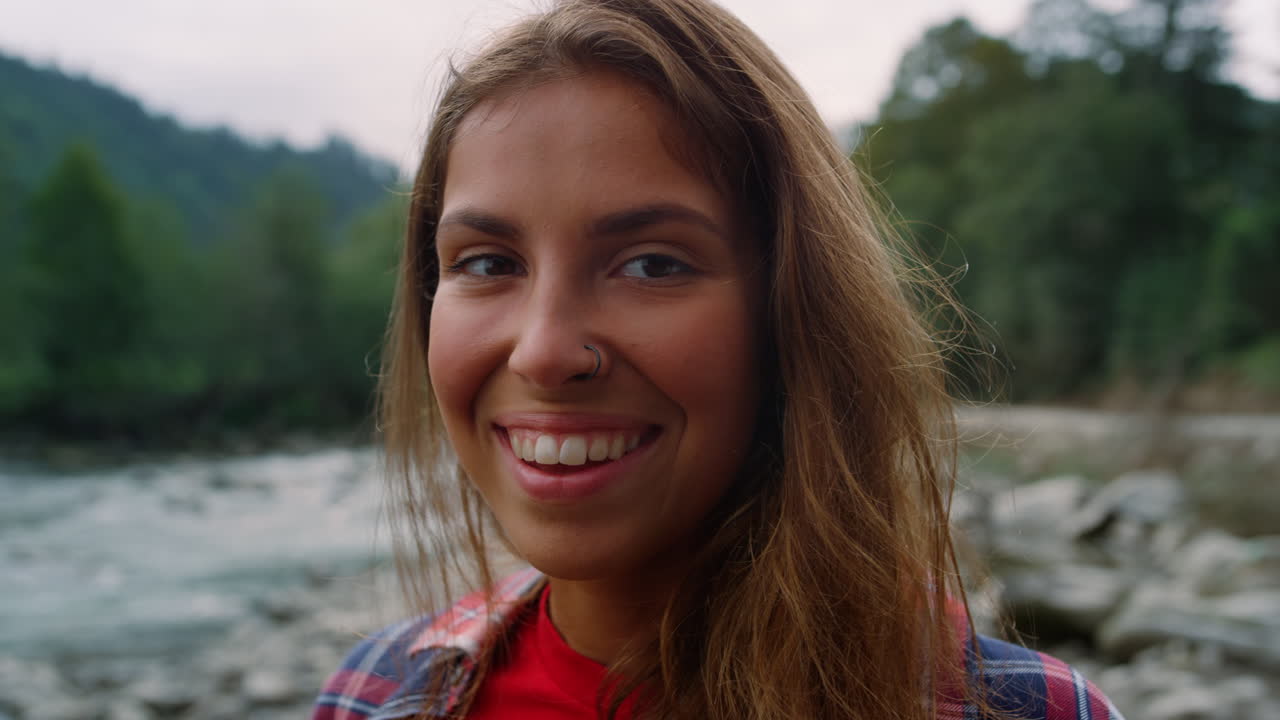 Woman standing on mountain landscape