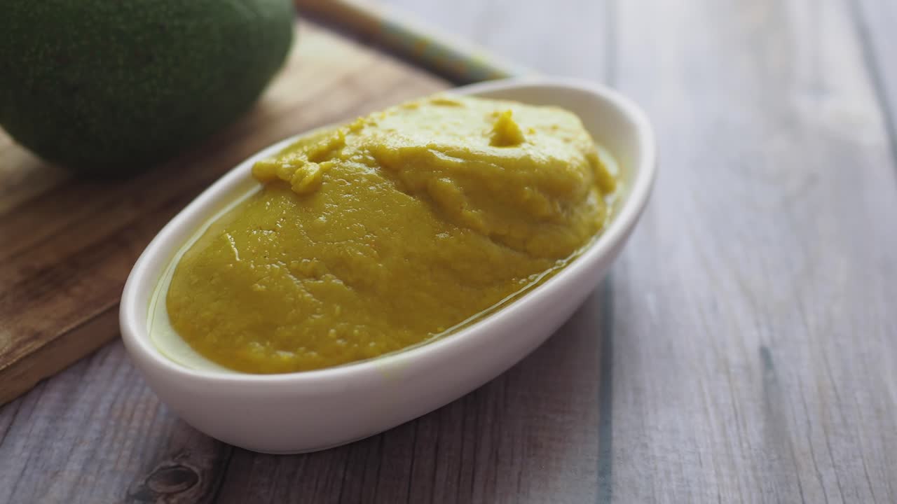salsa de guacamole de aguacate