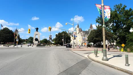 château laurier, ottawa street view with traffic lights