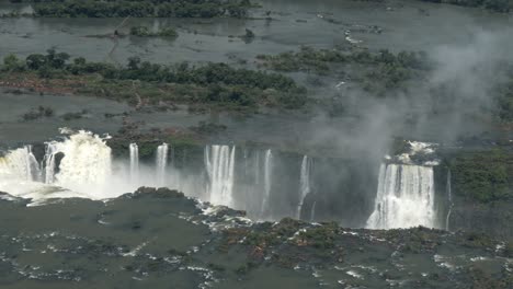 las cataratas de iguazú desde un helicóptero