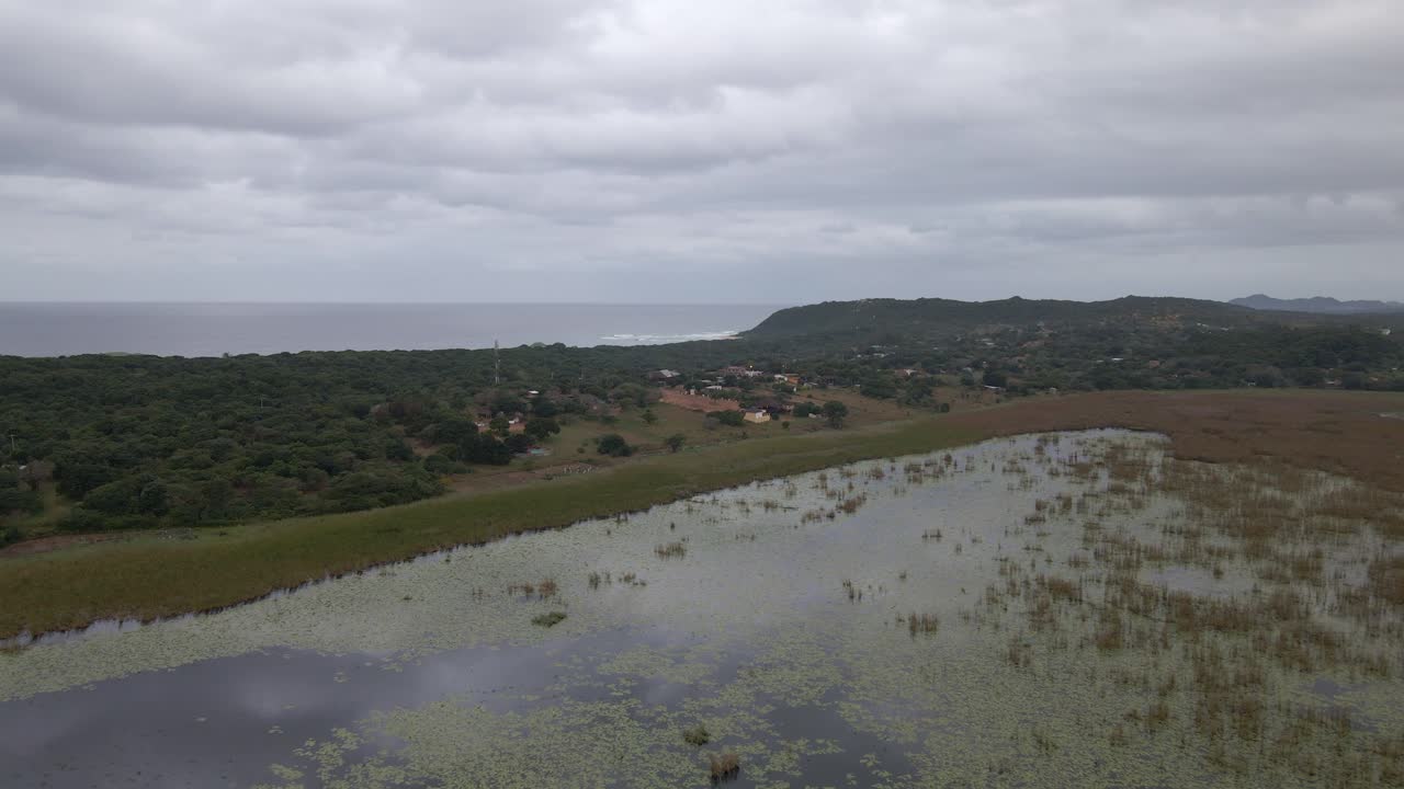 Ripresa esplorativa delle vaste paludi in Mozambico