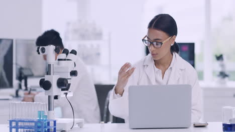 ingeniero genético, bioquímico