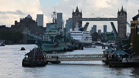 reversing out of tower bridge, london, united kingdom
