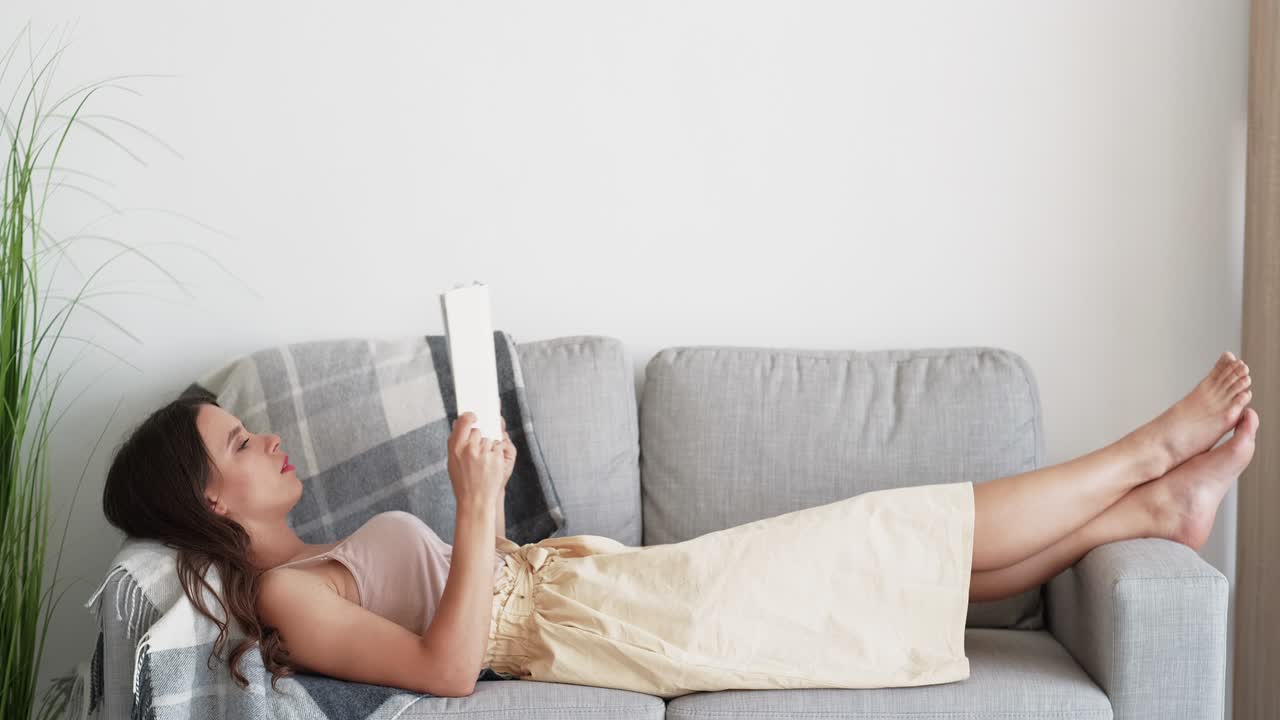 lección aburrida meme mujer molesta educación