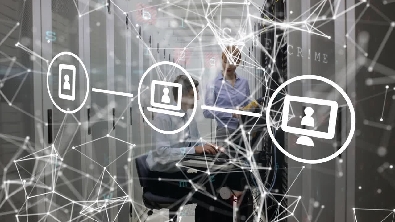 animación de la red de conexiones a través de diversos ingenieros masculinos y femeninos que trabajan en la sala de servidores