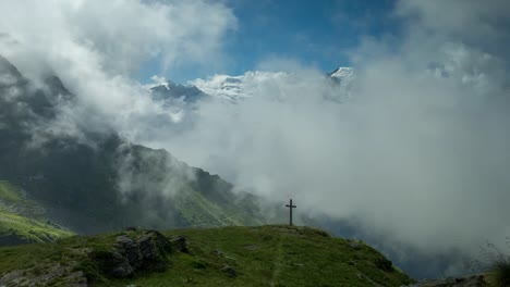 Verbier-Grass-View-4K-02